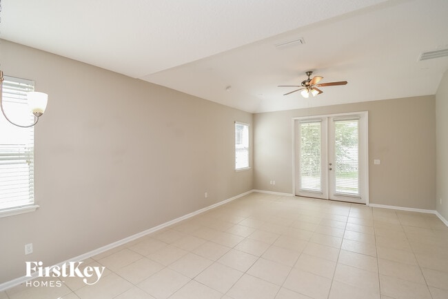 140 Brentley Ln, Orange Park, FL 32065 - photo 3