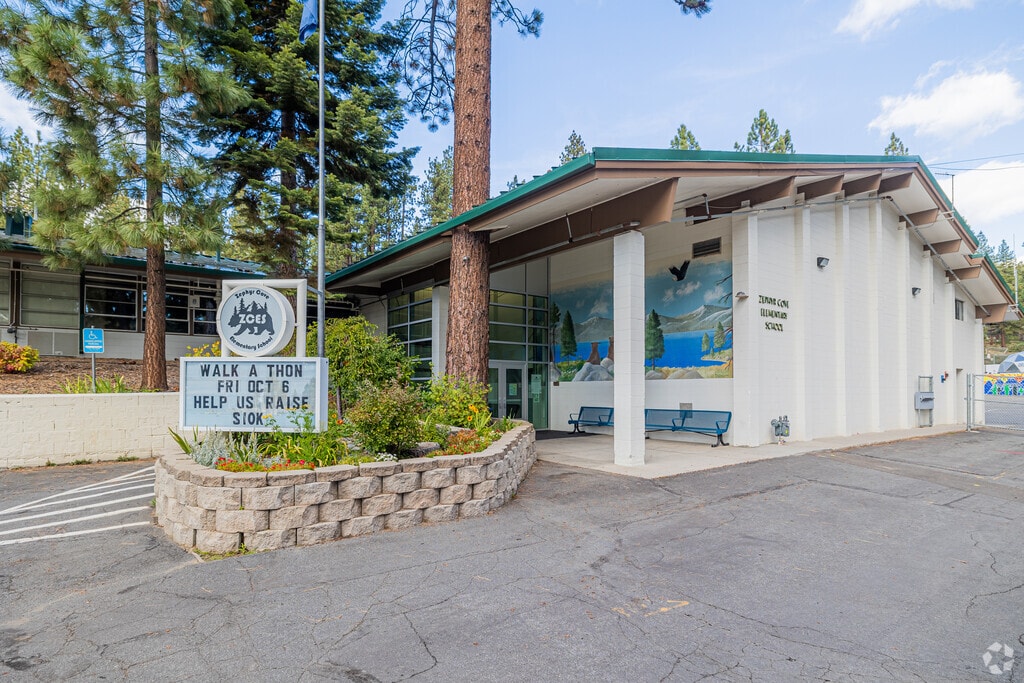 Zephyr Cove Elementary School, Rankings & Reviews