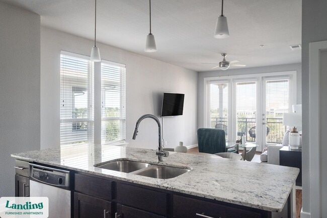 4300 Cromwell Dr unit 2301, Kyle, TX 78640 - photo 7