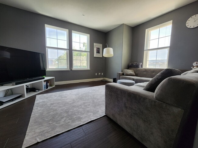 632 True Wind Way, Redwood City, CA 94063 - photo 3