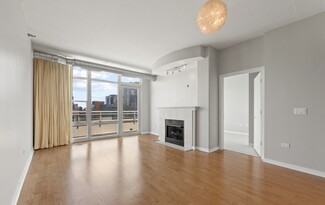 909 W Washington Blvd Unit 1008, Chicago, IL 60607