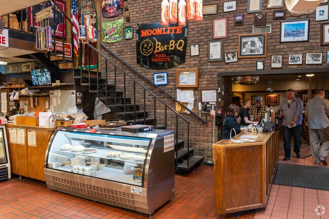 Moonlite Barbecue is an incredibly popular restaurant serving delicious smoked meats.