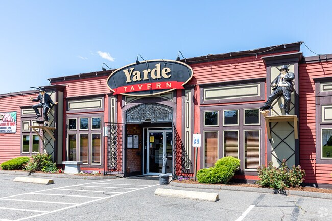 The Yarde Tavern is popular with Enfield residents for drinks and casual dining.