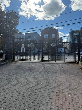 304 Saint Michaels Walk Unit 304, Union City, NJ 07087