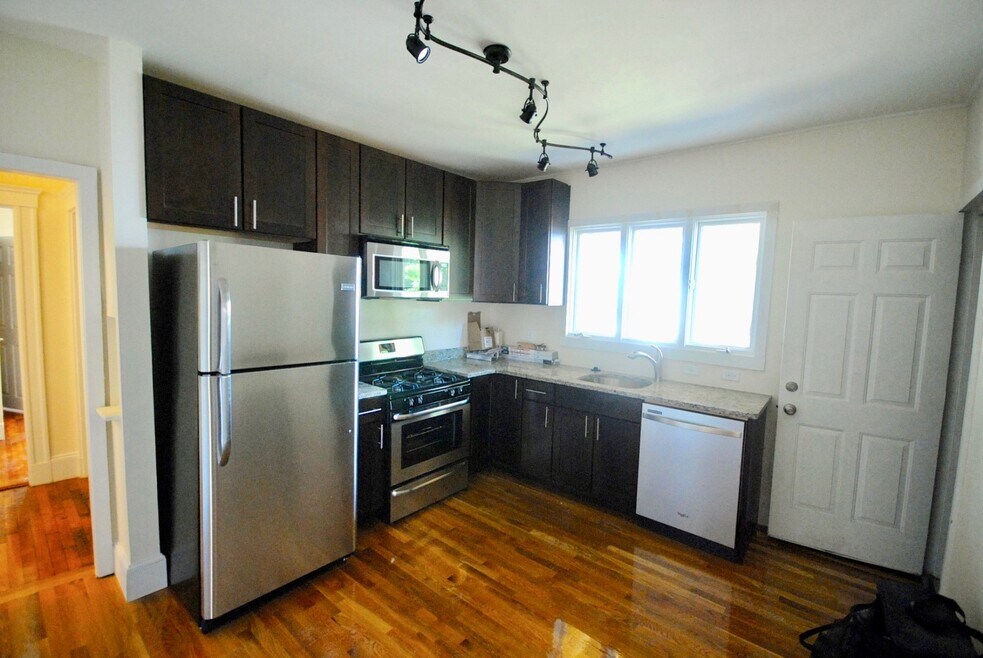 98 Montebello Rd unit 2, Jamaica Plain, MA 02130 - photo 1