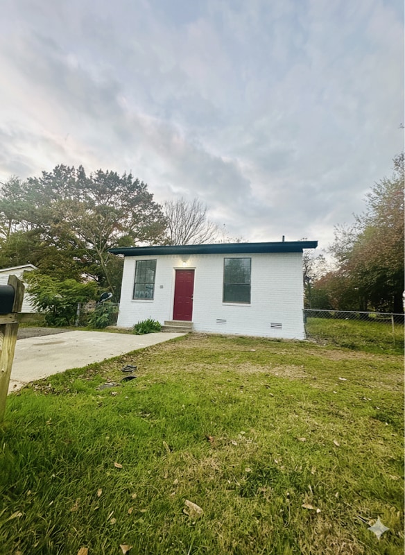 503 Cannon St, New Boston, TX 75570
