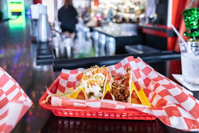 202 Hometown Tacos serves an array of drinks and tacos to Bellevue residents.