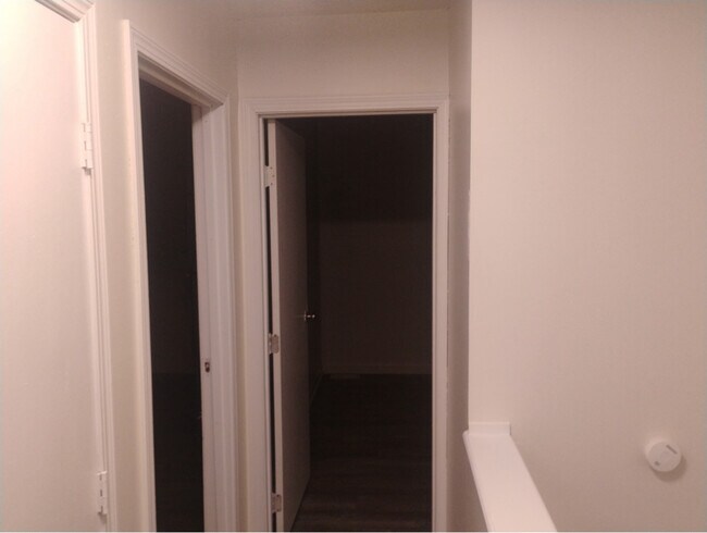 4864 Woodthrush Way, Columbus, OH 43229 - photo 5