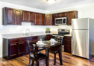 120 N Frontage Rd, Mansfield, CT 06250