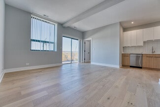 2505 W Howard St Unit 409, Chicago, IL 60645