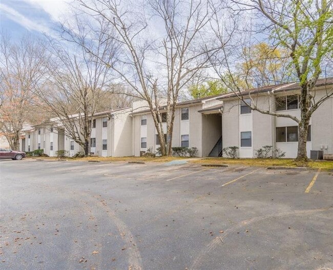 Jackson Brown Courts, Stone Mountain, GA 30083 - photo 6