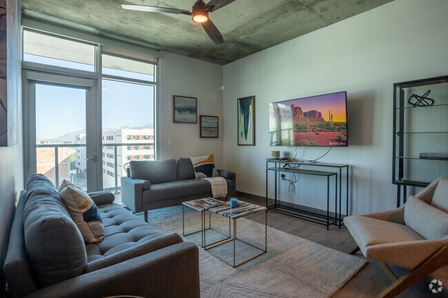 1BR, 1BA - 672 SF