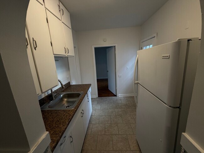 237 Tremont St unit 1, North Tonawanda, NY 14120 - photo 4