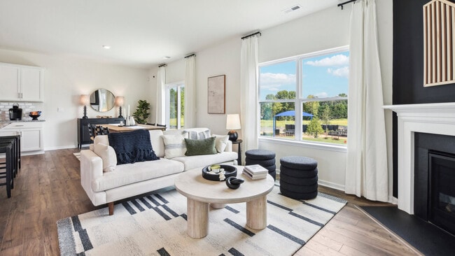 576 N Sparkleberry St, Chester, SC 29706 - photo 6