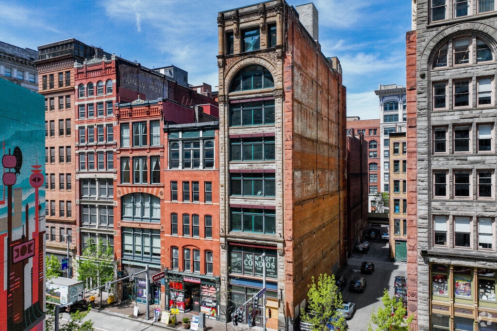 Aria Cultural District Lofts 121 7th St, Pittsburgh, PA