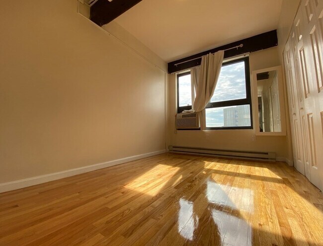 2 Harvard Square unit 4, Brookline, MA 02445 - photo 6