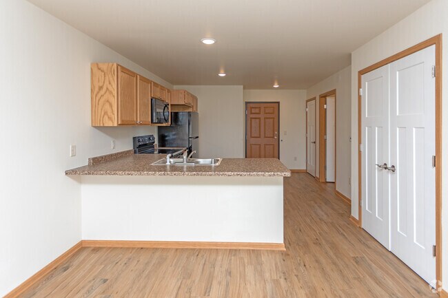 The Depot, River Falls, WI 54022 - photo 5