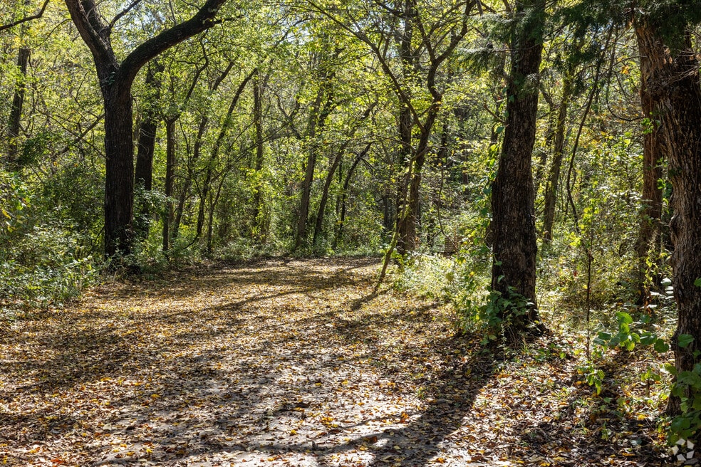 Neighborhood_Noble_535155_11-29-23_JSv4