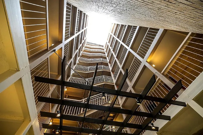 Hermitage unit 7th Floor, Columbia, SC 29205 - photo 4