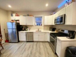 174 Saint Alphonsus St Unit 4, Boston, MA 02120
