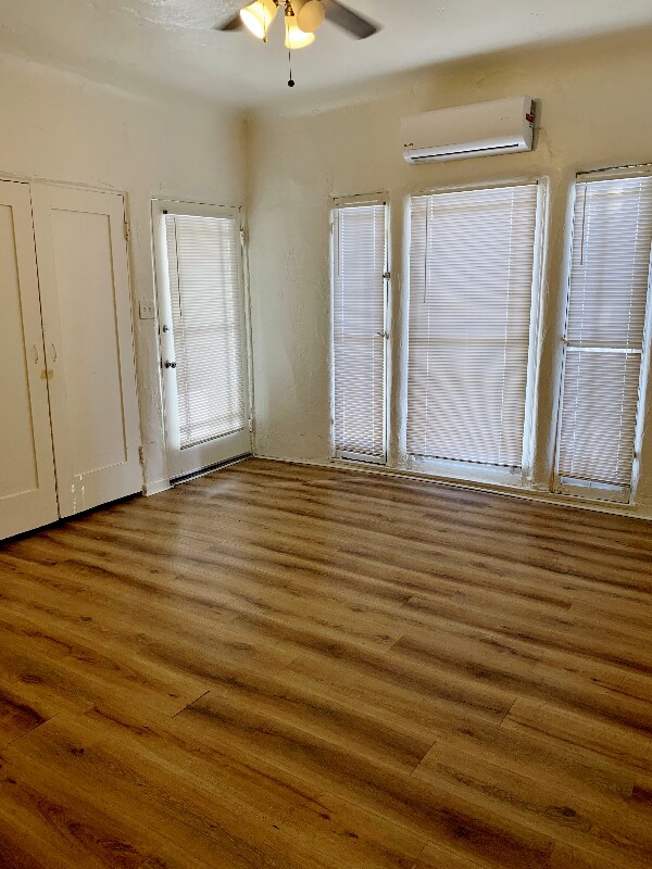 806 4 5-805 N Poinsettia Place unit 4, Los Angeles, CA 90046 - photo 2