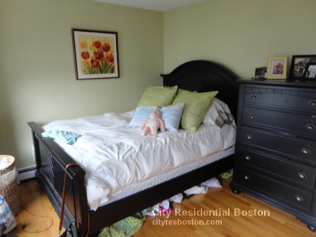 178 W 8th St unit 2, Boston, MA 02127 - photo 5