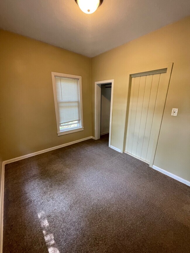 1014 8th St S unit 1014, La Crosse, WI 54601 - photo 3