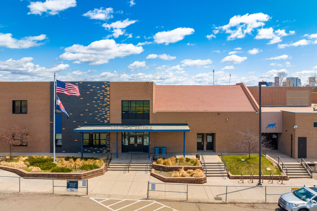 Valdez Elementary School is a public pre-K and elementary school in West Highland, Denver.