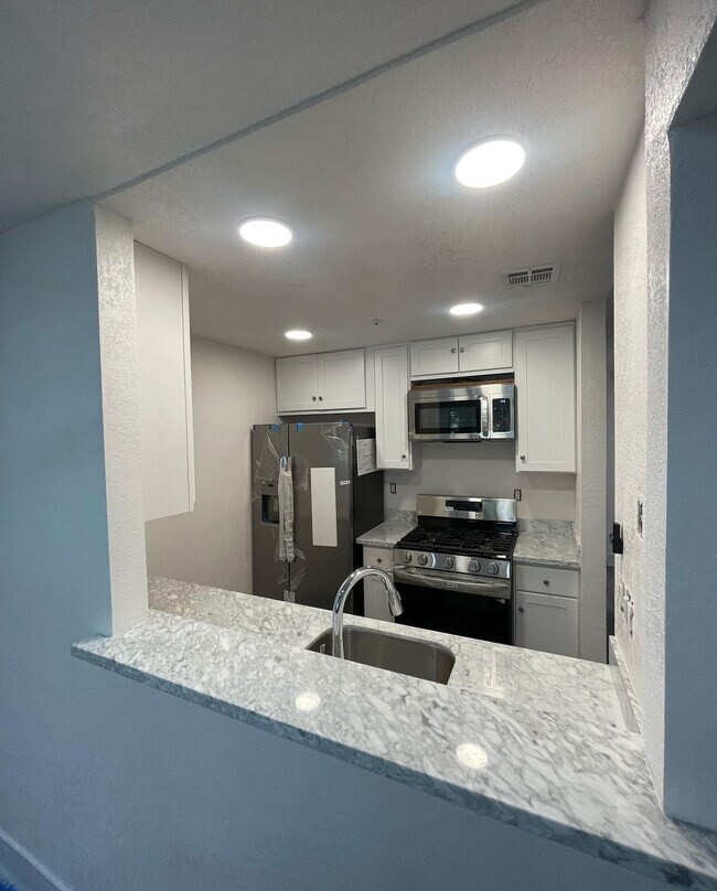 1801 Marshall Rd unit 803, Vacaville, CA 95687 - photo 5