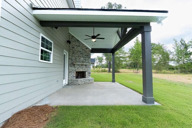 2001 Hereford Ln unit 36461128, Columbus, GA 31904 - photo 5