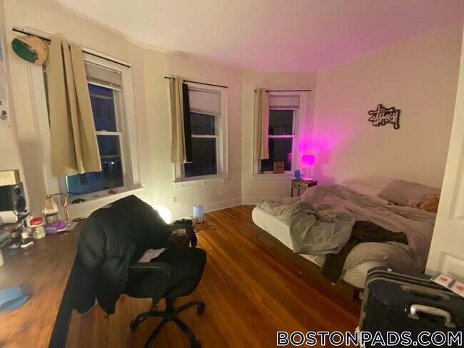 18 Lawn St unit 3, Boston, MA 02130 - photo 2