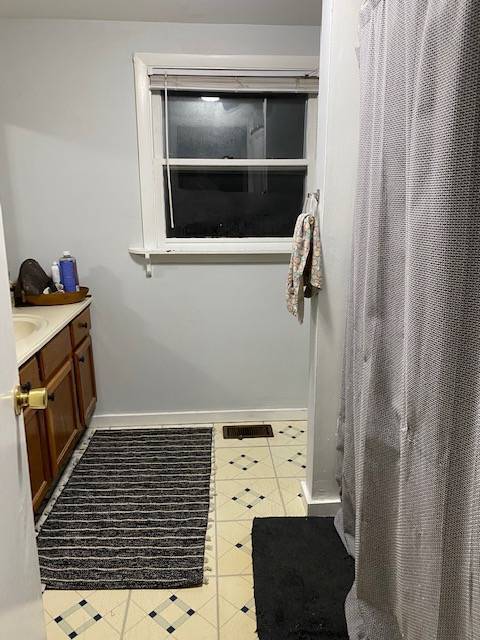 5822 Ethan Allen Hwy unit 4, Charlotte, VT 05445 - photo 6