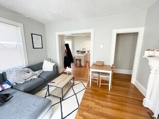 24 Pond St Unit 1, Boston, MA 02125