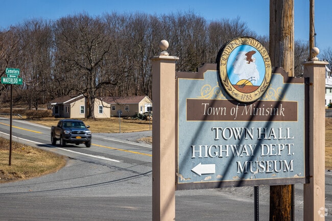 Minisink is one of the oldest settlements in the region, with its origins tracing back to the early 18th century and the Minisink Patent, a significant colonial land grant.