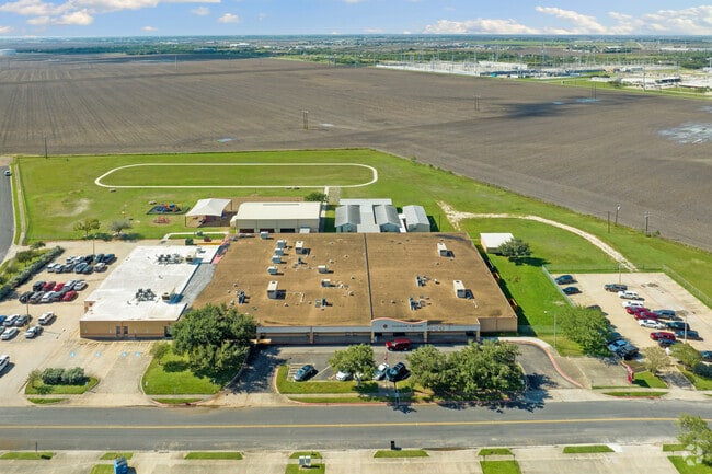 Calallen East Elementary School serves students in grades pre-K-3.