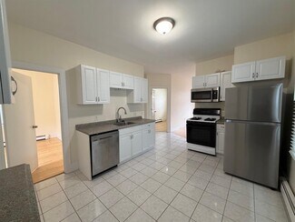 52 Porter St Unit 1, Cambridge, MA 02141