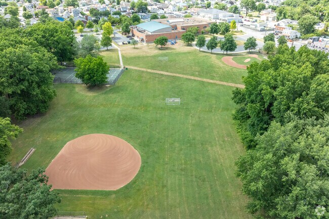 Edgemere Elementary School in Edgemere serves grades Pre-K through 5th.