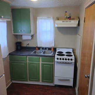 412 W Saginaw St Unit 2, Lansing, MI 48933