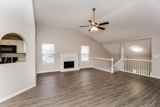 2913 Crest Ridge Ct SW, Marietta, GA 30060 - photo 4