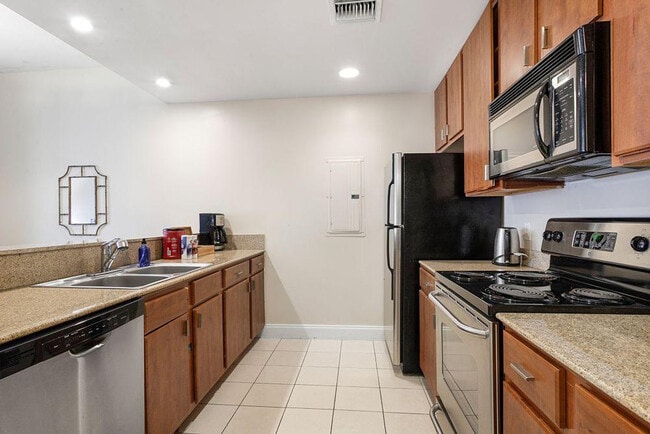 925 Common St unit ID1267017P, New Orleans, LA 70112 - photo 3