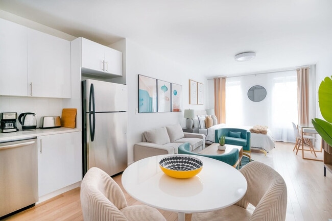 444 W 48th St unit ID1022001P, New York, NY 10036 - photo 3