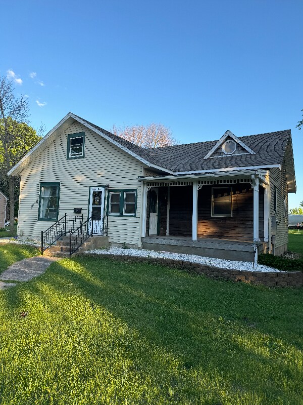 912 1st Ave SE, Clarion, IA 50525