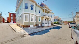 1 Ropes St Unit 2, Salem, MA 01970