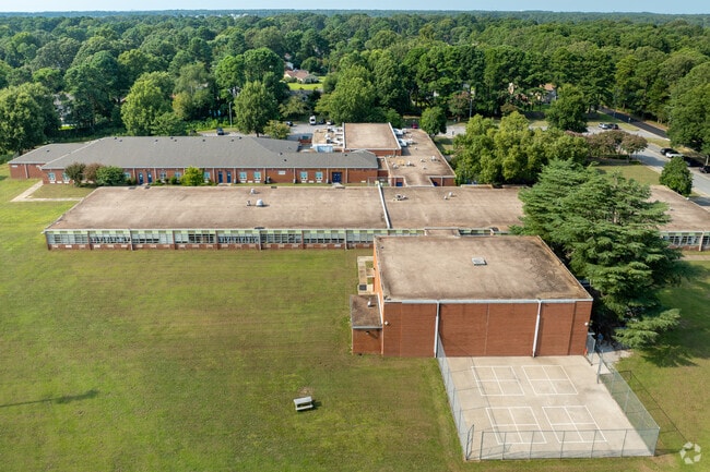 Alaton Elementary School serves PK, K-5.