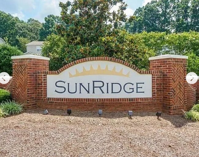 107 Forest Ridge Rd, Mooresville, NC 28117 - photo 2