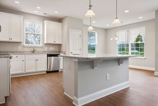 1823 Parham Dr, Graham, NC 27253