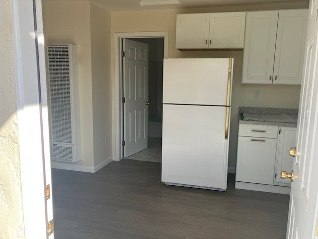 574 Yosemite Way, Salinas, CA 93906 - photo 3