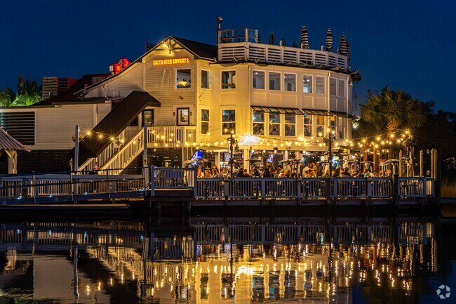 Shemwood is within a stone's throw to the famous Salt Water Cowboy in Mount Pleasant.