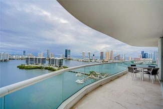 7000 Island Blvd, Aventura, FL 33160