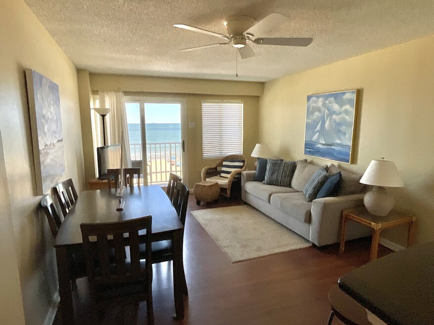 Dolphin Run unit ID1353252P, Virginia Beach, VA 23451 - photo 1